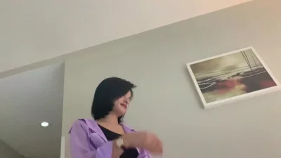 真实偷情非常害羞的人妻，第一部